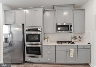 23425 Thuja Ln, California, MD 20619 - photo 3