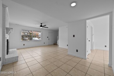 213 Myrtlewood Cir, Jacksonville, NC 28546 - photo 5