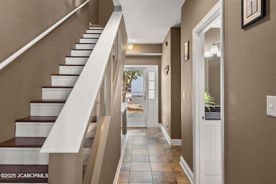 8-web-or-mls-31 Bluff Ridge Dr 1A (8)