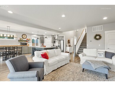 1888 Silverstone Dr, Forest Grove, OR 97116 - photo 4