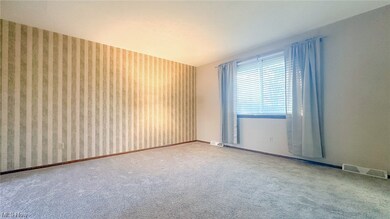 619 Pasadena Ave, Sheffield Lake, OH 44054 - photo 6