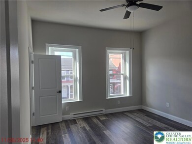 121 S Main St unit 3, Alburtis, PA 18011 - photo 6