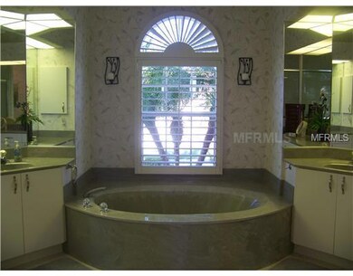 Master Bath/Spa