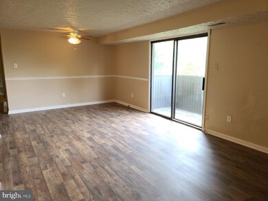 19601 Gunners Branch Rd unit F, Germantown, MD 20876 - photo 4