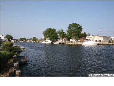 409 Bayview Ave, Bayville, NJ 08721 - photo 5