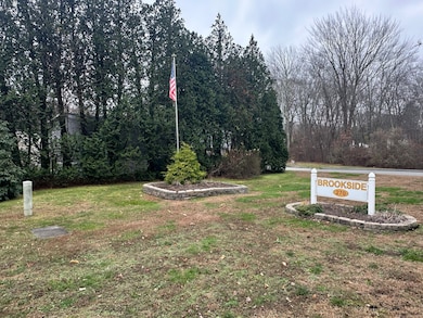 270 Boston Post Rd unit TRLR 6, Waterford, CT 06385 - photo 3