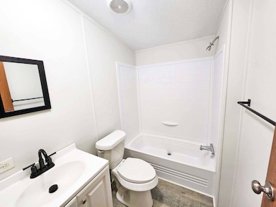 1302 Galloway Cir unit 64, Pontiac, MI 48340 - photo 5