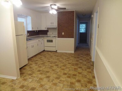 806 Hicks Ave, Fayetteville, NC 28304 - photo 2