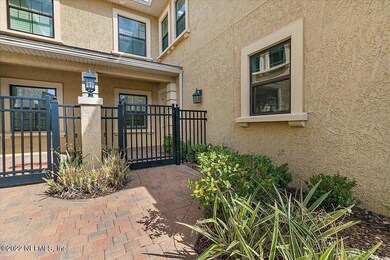 02-Entryway
