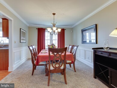 6231 Chestnut Oak Ln, Linthicum Heights, MD 21090 - photo 7