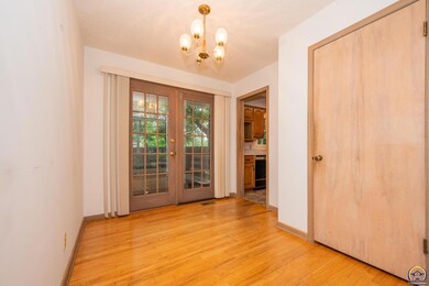 4100 SW Munson Ave, Topeka, KS 66604 - photo 5
