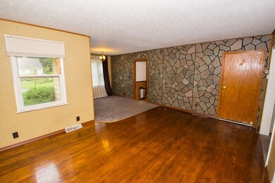 231 David St, South Bend, IN 46637 - photo 5