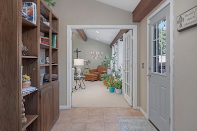 06-Rear Foyer