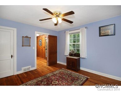 110 Shady Oak Dr, Asheville, NC 28803 - photo 5