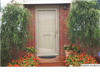 Vistors are warmly welcomed with the numerous flowers and trees. What a first impression!