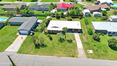 1118 S Comet Ave, Panama City, FL 32404 - photo 2