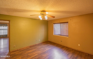 2009 Bobby Jones Dr unit A, El Paso, TX 79936 - photo 7