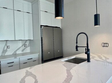 61 Falcon St unit 1, Boston, MA 02128 - photo 3