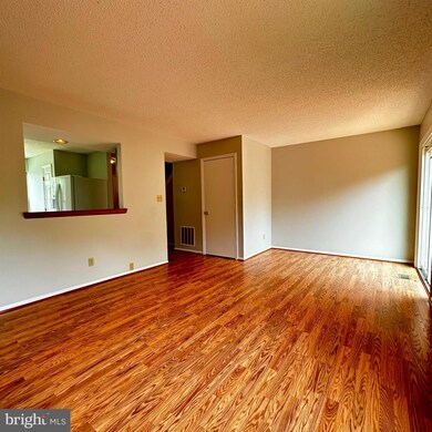 411 Knollwood Ct, Stafford, VA 22554 - photo 7