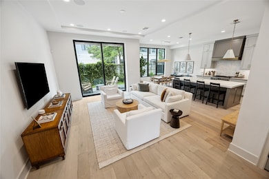 110 Wellington Row Rd, Houston, TX 77024 - photo 5