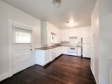 745 E 18th St, Houston, TX 77008 - photo 7