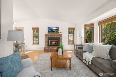 8833 47th Place W, Mukilteo, WA 98275 - photo 4