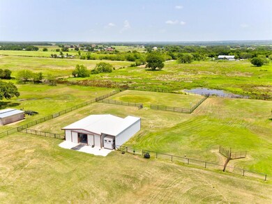 1813 Teller Bell Ln, Granbury, TX 76049 - photo 5