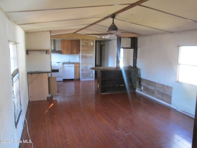 4159 9th St SE, Southport, NC 28461 - photo 6