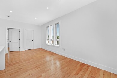 178 Washington Ave unit 305, Chelsea, MA 02150 - photo 4
