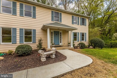 10038 Banner Country Ct, Gaithersburg, MD 20882 - photo 3