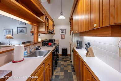 Tamarack623_JGPhoto-7