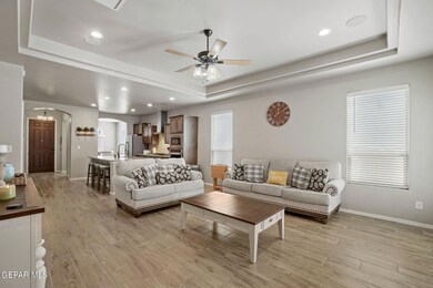 13716 Olney Ave, Horizon City, TX 79928 - photo 5