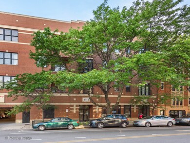 4814 N Damen Ave unit 412, Chicago, IL 60625 - photo 2