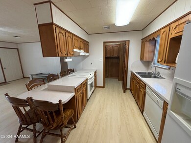 Kitchen Living ROom