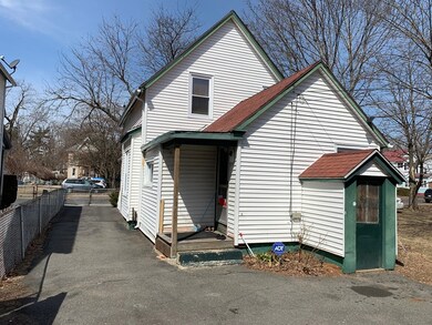 93 Cedar St, Springfield, MA 01105 - photo 5