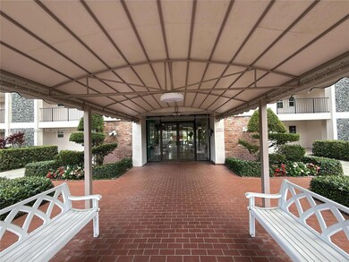 3100 N Palm Aire Dr unit 709, Pompano Beach, FL 33069 - photo 7