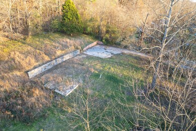5848 Grubb Rd-32