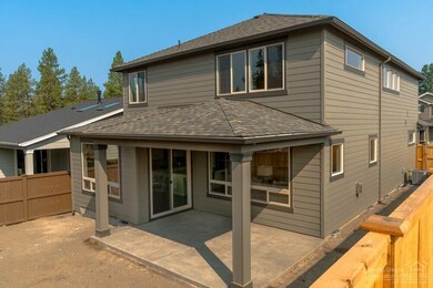 3018 NE Red Jasper Place, Bend, OR 97701 - photo 2