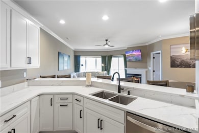 34 Bristol Bay Ct unit 4C, Lake Ozark, MO 65049 - photo 4