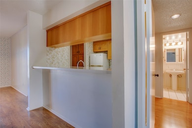 12806 Midway Rd unit 2020, Dallas, TX 75244 - photo 3