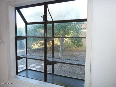 023-255250 Bay Window in  Inclosed Patio