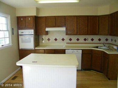 303 Talbot Ct, Abingdon, MD 21009 - photo 4