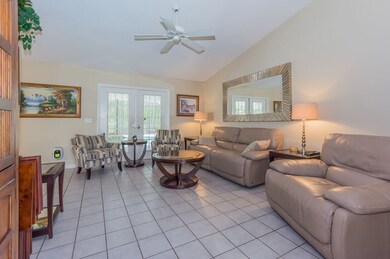 108 Melton Ave, Sebastian, FL 32958 - photo 6
