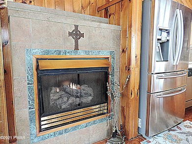 357 Ridge St, Honesdale, PA 18431 - photo 7