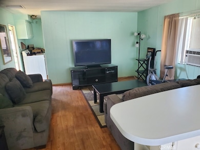 1349 W 135th St unit 21, Gardena, CA 90247 - photo 3