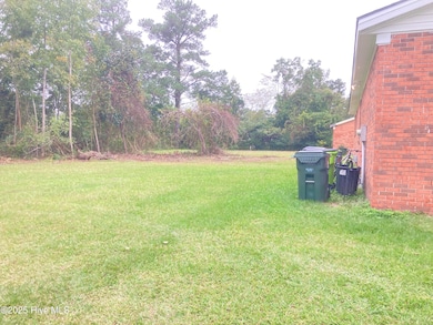 1405 Mockingbird Ln, New Bern, NC 28562 - photo 7