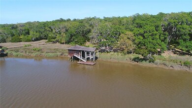 374 Pikes Bluff Dr, Saint Simons Island, GA 31522 - photo 3