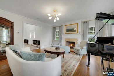 278 Crest Place, Franklin Lakes, NJ 07417 - photo 6