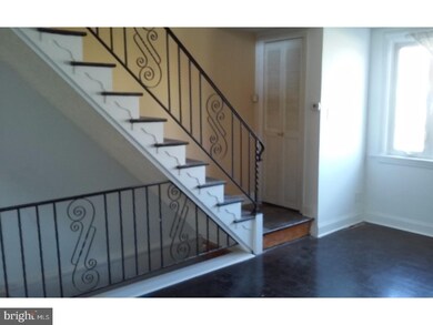 1072 Oakwood Dr, Glenolden, PA 19036 - photo 3