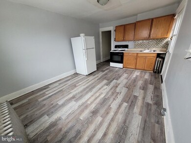 39 S Macdade Blvd, Darby, PA 19023 - photo 3